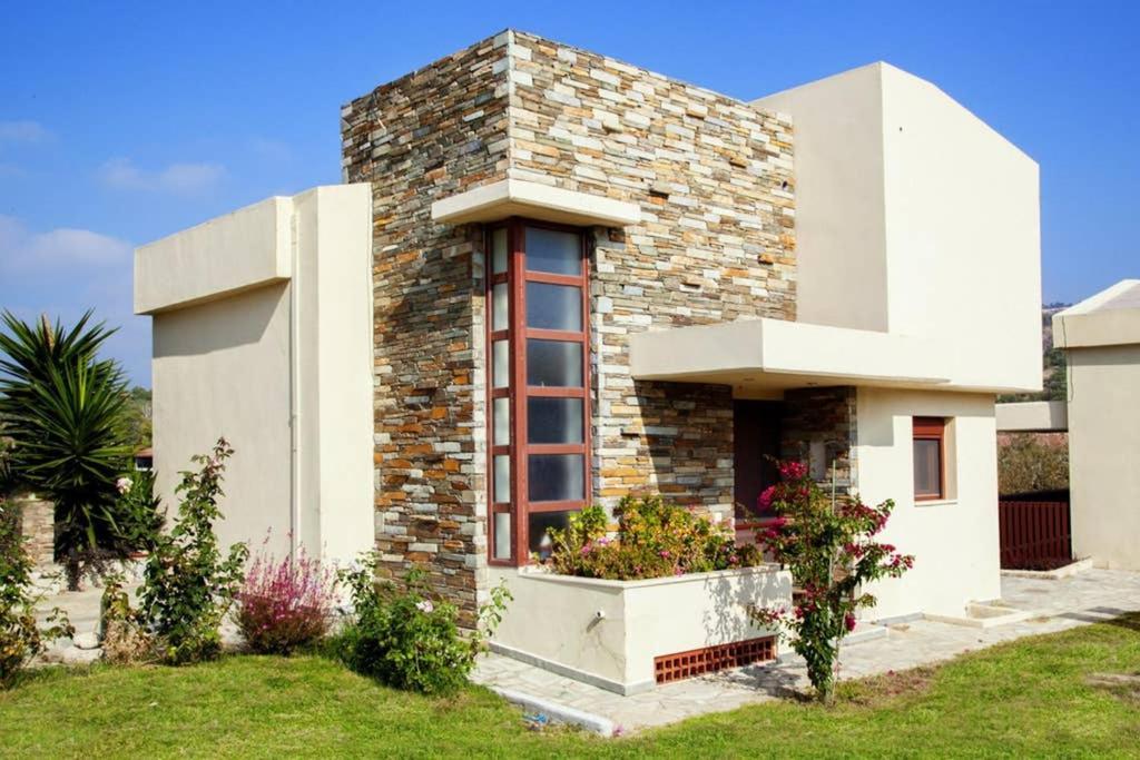Oliviera Villa Lagomandra Exterior photo