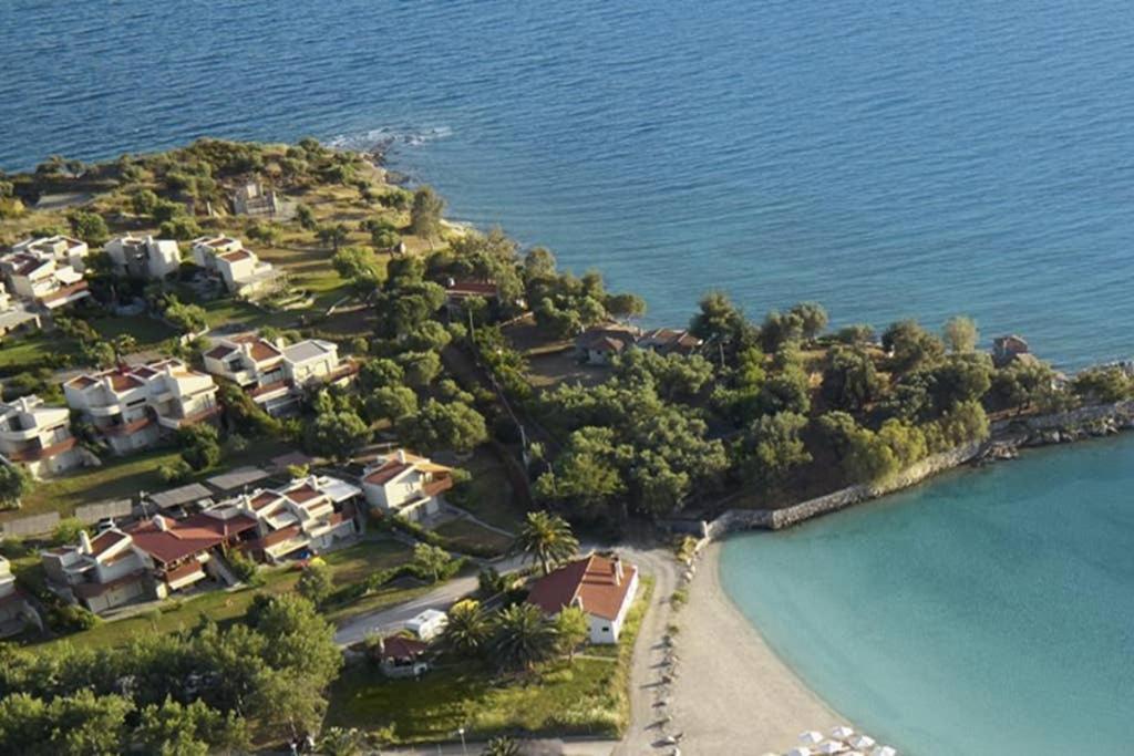 Oliviera Villa Lagomandra Exterior photo